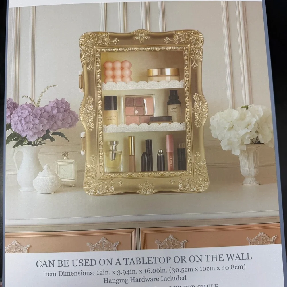 Elegant Gold Wall Display Shelf